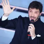 Sanremo 2027, Stefano De Martino announces the official dates with a Vasco song. Homage or clue?