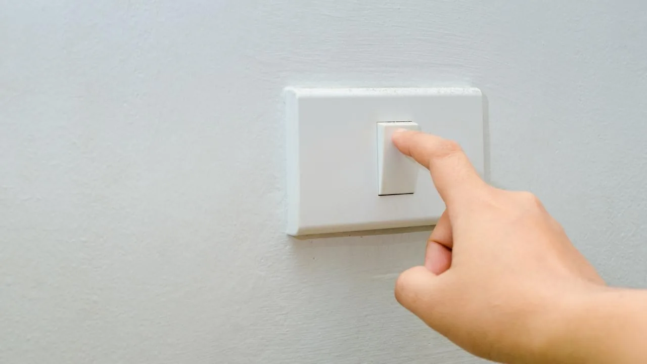 4-year-old girl dies electrocuted at her grandparents' house