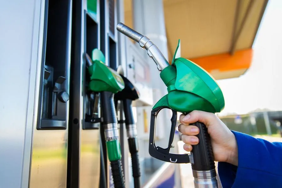 Fuels, in Tuscany, sky-high prices for diesel and petrol: the perfect storm is unleashed on holidays