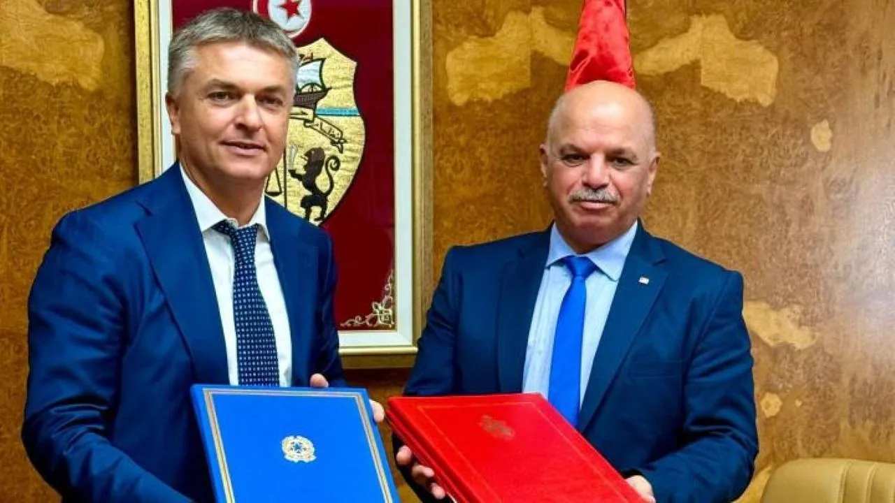 Links, Italy-Tunisia agreement