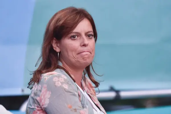 Why was Ilaria Salis convicted? Salaries for collaborators, 'lightning' dismissals, and the court's decision