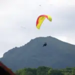 Paragliding crash: 53-year-old man dies – Who is the victim