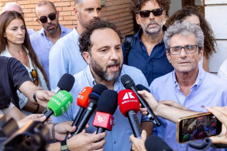 Report, the correspondents: «A channel opened with Rai, the goal is to broadcast on November 8»