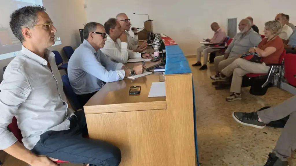 Cgil, Cisl and Uil approve the platform for the renewal of the national collective labor agreement of the shipping industry