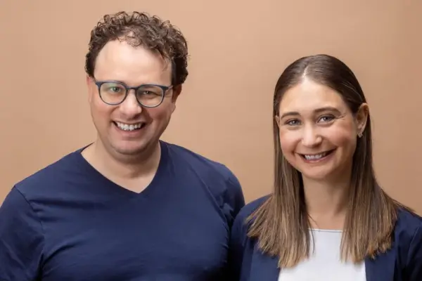 The founders of Anthropic have Tuscan origins: who are Dario and Daniela Amodei and their challenge to "govern" artificial intelligence